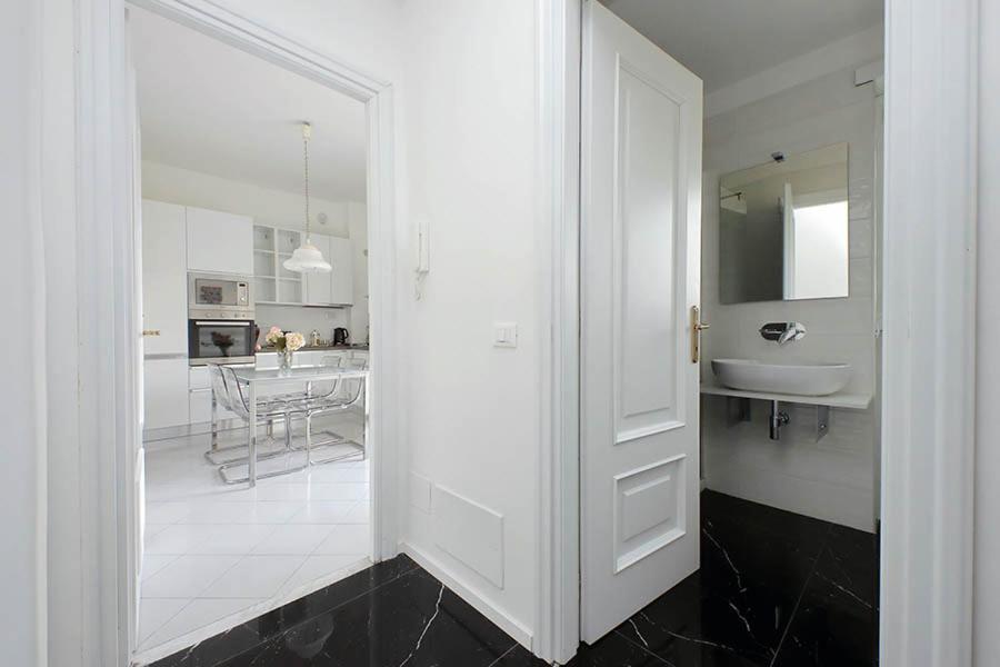 La Casa Di Flavia Hotel โรม ภายนอก รูปภาพ